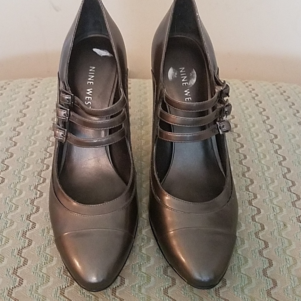 Women heels